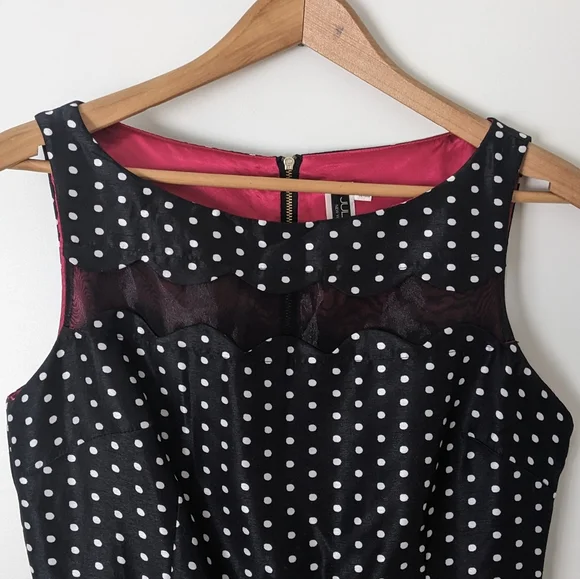 1950s Inspired Black & White Polkadot Dress - Picture 3 of 7